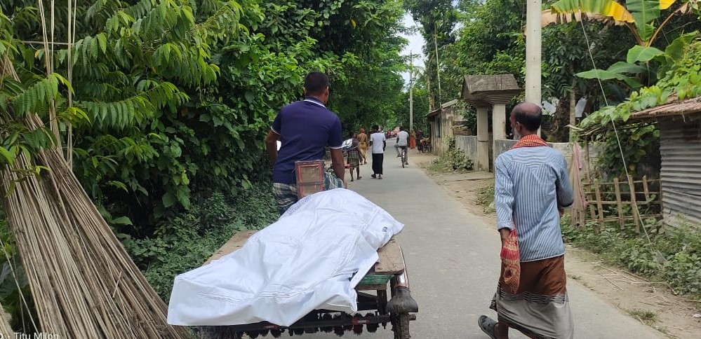 শার্শায় নিখোঁজের ৫ দিন পর যুবকের বস্তাবন্দি লাশ উদ্ধার।